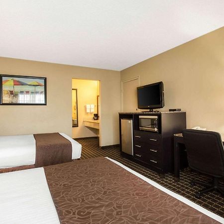 Quality Inn Chula Vista San Diego South Kültér fotó